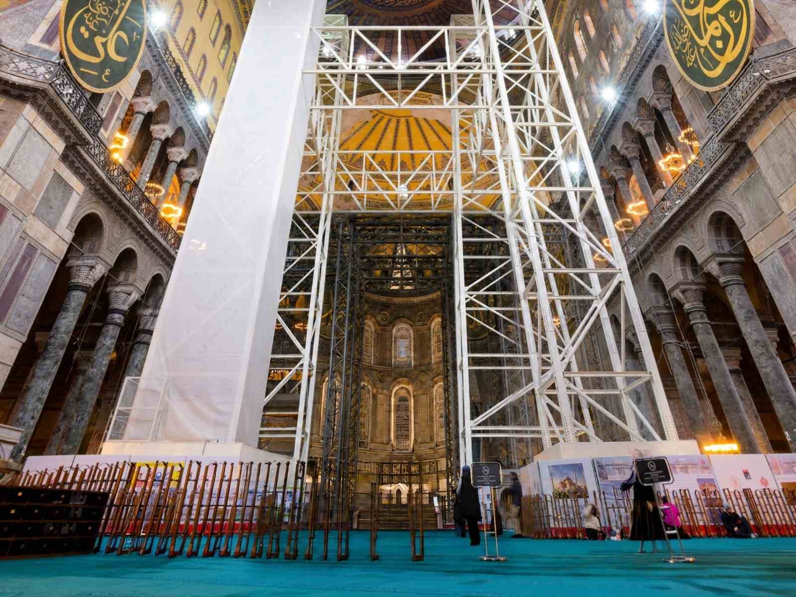 ayasofya-nin-mihrap-bolumundeki-kubbede-guclendirme-ve-konservasyon-calismalari-basliyor