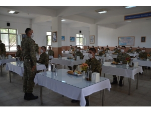 Mehmetçikler Salgına Karşı Tedbirli