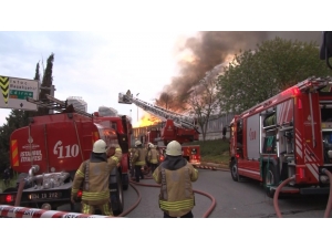 İstoç Geri Dönüşüm Tesisinde Yangın Çıktı