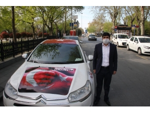 ‘Biz Bize Yeteriz Türkiyem’ Kampanyasına Destek İçin Aracını Giydirdi