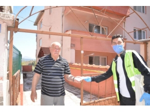 Bilecik’te Evlere 220 Bine Yakın Maske Dağıtıldı