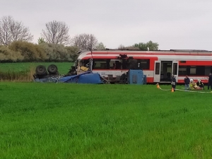 Polonya’da Tren Kazası: 2’si Ağır 14 Yaralı