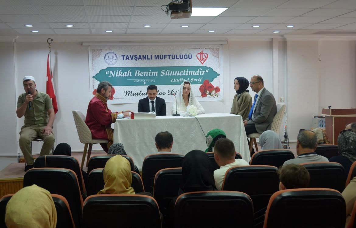 iki-insan-bir-hayat-projesiyle-tavsanli-da-anlamli-nikah