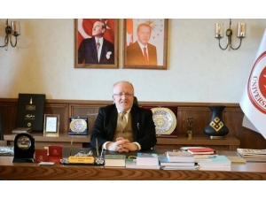 Rektör Aydın: “Türkiye İnançla Hareket Eden İnsanların Emekleriyle Yükselmektedir”