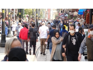 Kısıtlamaya Saatler Kala Çarşı Ve Pazarlar Doldu Taştı