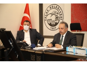 Başkan Yalçın, Beyaz Masaya Sanal Ortamda Devam Ediyor