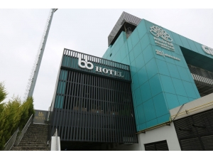 Nilüfer Belediyesi’nden Sağlık Çalışanlarına Otel Tahsisi