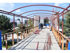 Isparta Otogar Üst Geçidi Bakıma Alındı