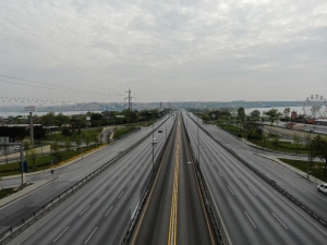 3 Gün Sürecek Kısıtlama İle E-5 Kara Yolu Boş Kaldı