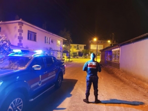 Balıkesir’de Jandarma Ekipleri Huzur Uygulaması Yaptı