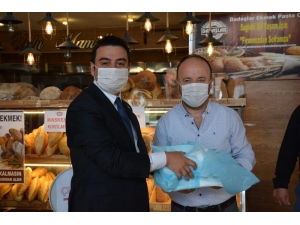 Çorlu Tso’dan Kısıtlama Günlerinde Çalışan Oda Üyelerine Maske