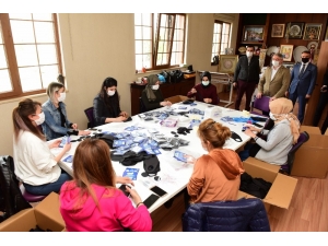 Çorum’da Belediye Her Eve Yıkanabilir Maske Dağıtacak