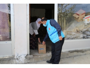 Hizan Müftülüğünden İhtiyaç Sahibi 150 Aileye Yardım