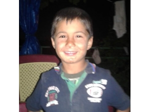 5 Yaşındaki Çocuğun Traktörle Oyunu Faciayla Bitti