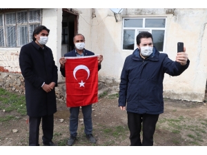 Başkan Sayan, Çocukları Dağa Kaçırılan Aileleri Cumhurbaşkanı İle Görüştürdü