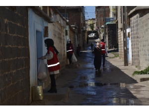 Kızılay’dan Vatandaşlara Ramazan Pidesi İkramı