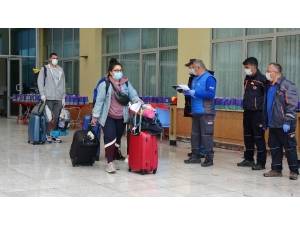 Karantina Sürecini Tamamlayan Vatandaş: “Korktuk Ama Bize Çok Güzel Baktılar”