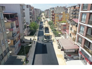 Kuşadası Ve Söke’de Yol Yapım, Alt Yapı Çalışmaları Sürüyor