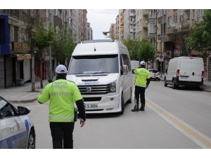 Emniyet Kısıtlama Kontrollerine Aralıksız Devam Ediyor