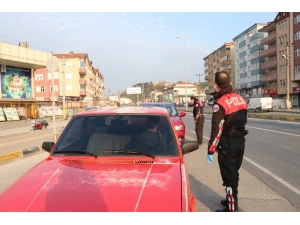 Sokağa Çıkma Yasağına Uymayan 13 Kişi Ve 1 İşyerine İdari Yaptırım Uygulandı