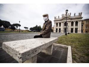 İtalya’da Son 24 Saatte Korona Virüsten 474 Ölüm