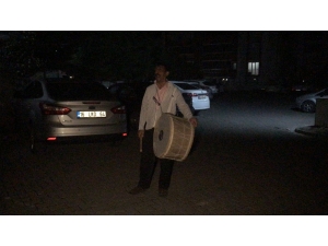 Bursa’da Gönüllü Davulcular Sokaklarda