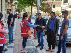 Şanlıurfa’da Ücretsiz Maske Dağıtılıyor