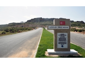 Alparslan Türkeş Bulvarı’ndan Kuş Bakışı Antalya Manzarası