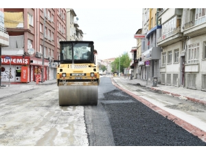Konya Büyükşehir Belediyesi Vatandaşlar Evdeyken Kavşaklarda Düzenleme Yapıyor