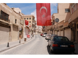 Tarihi Mardin Sokakları Sessizliğe Büründü