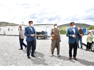 Konteyner Kentte Yaşayan Depremzedeler Ziyaret Edildi