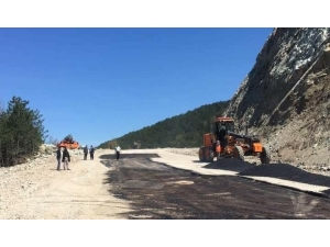 Heyelanda Kapanan Nallıhan-mudurnu Yolu Ulaşıma Açıldı