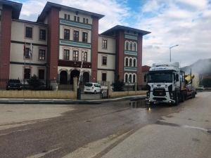 Nallıhan’ Da Dezenfekte Çalışmaları Devam Ediyor