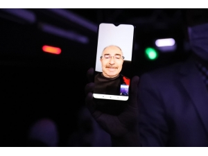 Vali Yaman, Karantinadaki Vatandaşlarla Görüntülü Görüştü