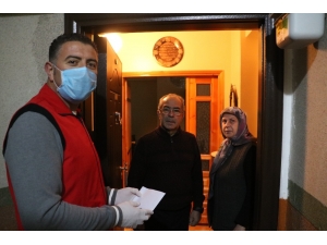 Şehit Ailesinden Milli Dayanışma Kampanyasına Destek