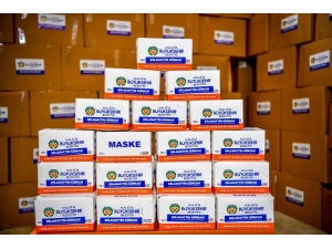 Malatya’dan 3 Belediyeye 130 Bin Maske Gönderildi