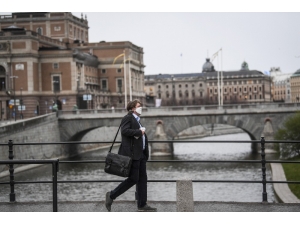 İsveç’te Son 24 Saatte Korona Virüsten 90 Kişi Öldü