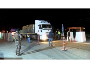 Kısıtlamanın Kalkmasının Ardından Şehre Giriş Çıkışlar Başladı