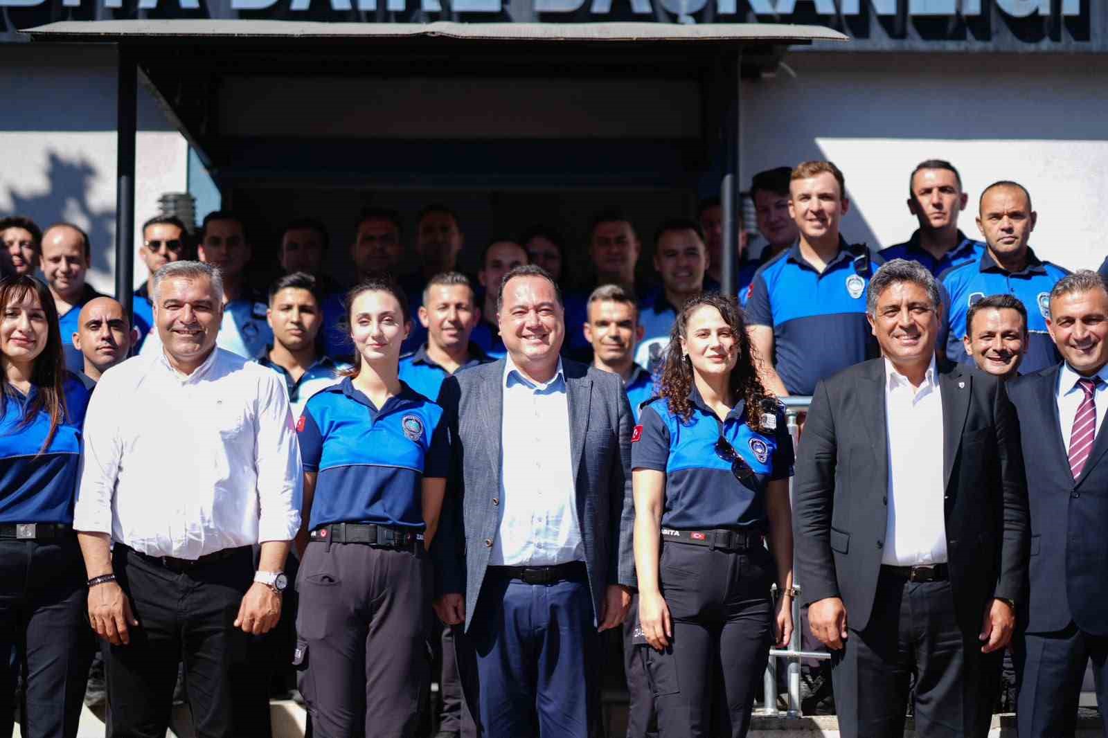 baskan-dutlulu-zabita-haftasi-dolayisiyla-ekiplerle-bir-araya-geldi