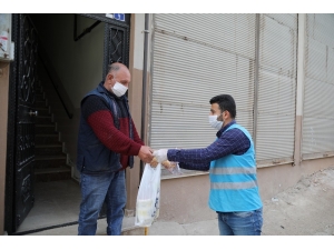 Büyükşehir’den Ramazan Ayı Boyunca Yiyecek Yardımı