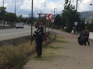 Kırıkkale’de Mezarlıklar Bakıma Alındı