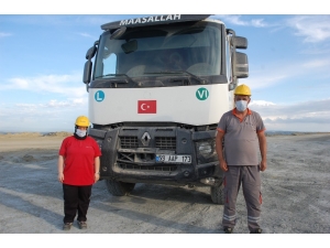 Karı Koca Kamyon Şoförü