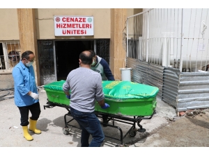 İçtiği Kolonya Sonrası Komaya Giren Kişi Öldü