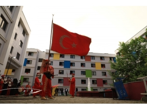 Karantinadaki Vatandaşlara Mehteran Sürprizi