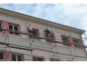 İnşaat İşçilerinin Zorlu Mesaisi İftar Sofrasında Son Buluyor