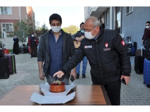 Tahliye Sonrası Çifte Kutlama