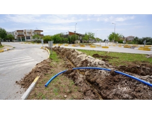 Akkonut Kavşağına Otomatik Sulama Sistemi Döşendi