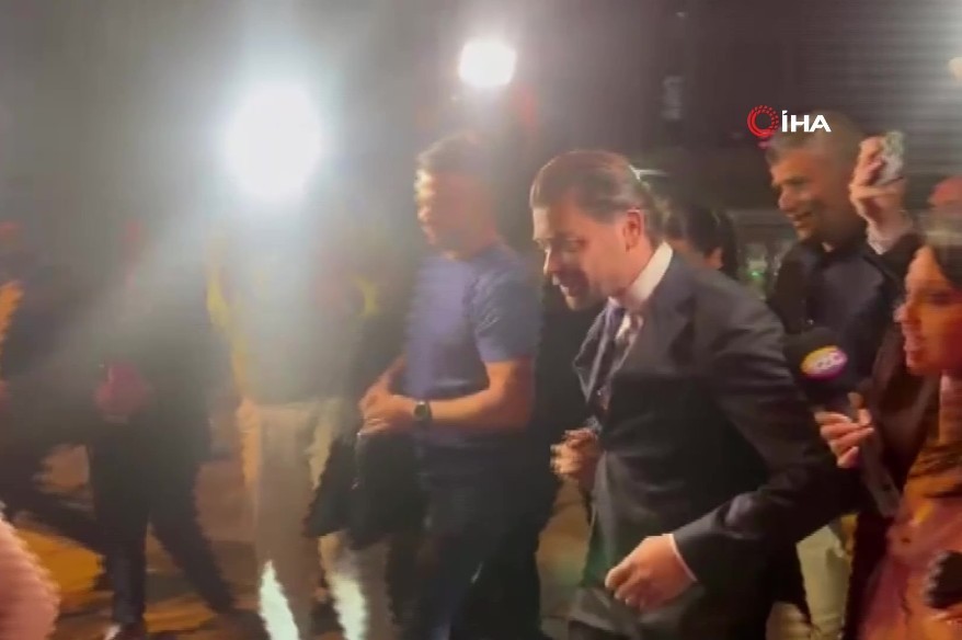 melih-gokcek-in-oglu-ile-gelini-serbest-birakildi