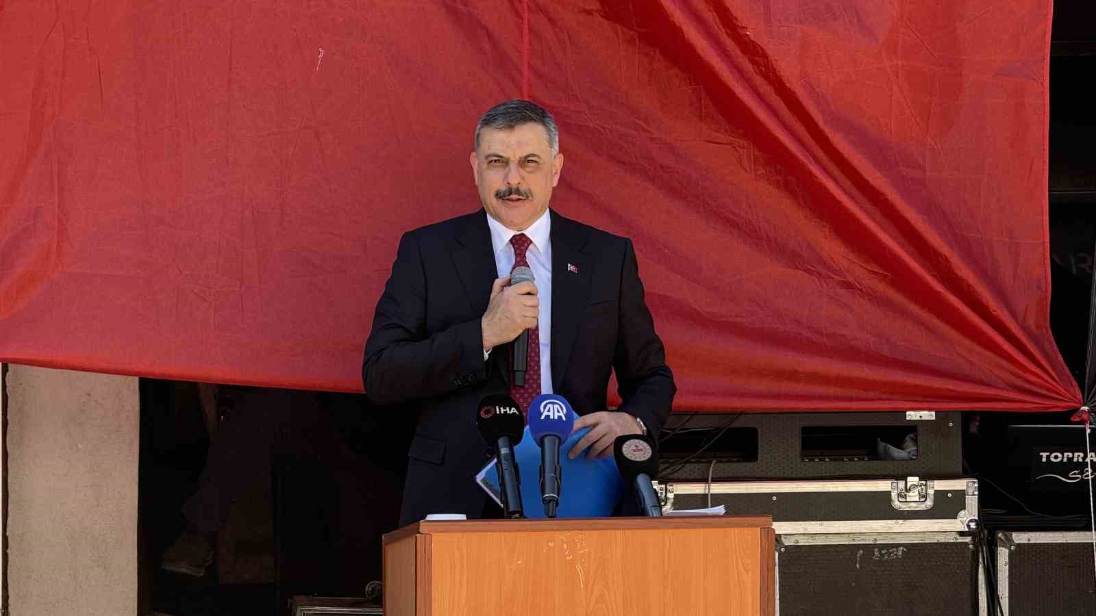 bakan-ciftci-den-iki-beldedeki-belediye-baskanligi-secimleri-secim-oncesi-birlik-cagrisi