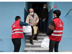 Sultanbeyli Kaymakamlığından Şehit Ve Gazi Ailelerine İftar Yemeği